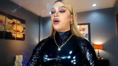 UrMajestyTyra online show from March 2025 03:46:02 AM