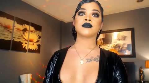 UrMajestyTyra online show from March 2026 01:54:01 AM