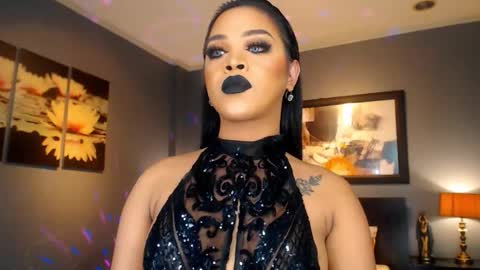 UrMajestyTyra online show from March 2026 01:32:02 AM