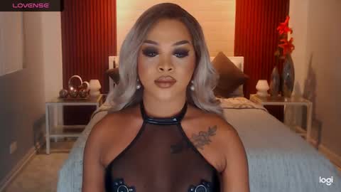 Snapshot of urmajestytyra chatting on May 2026 08:56:01 AM UrMajestyTyra online show from May 2026 08:56:01 AM