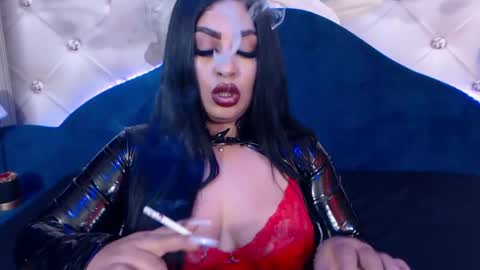 Snapshot of uronlysin chatting on December 2024 01:51:01 AM UrOnlySin online show from December 2024 01:51:01 AM