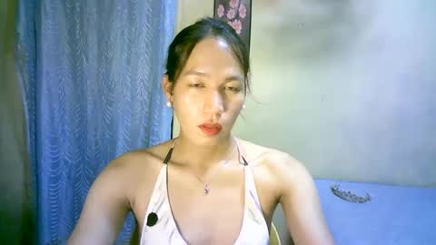 Snapshot of urpinaylovelyjuliaxxx chatting on January 2025 03:25:01 PM queen julia not into CHEAPGUY online show from January 2025 03:25:01 PM