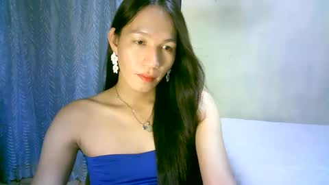 Snapshot of urpinaylovelyjuliaxxx chatting on February 2025 12:44:02 PM queen julia not into CHEAPGUY online show from February 2025 12:44:02 PM