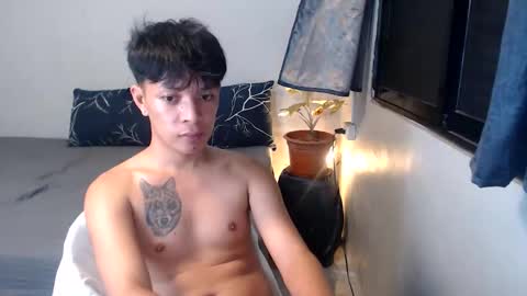 Snapshot of urpinoyasianx chatting on May 2026 08:16:02 PM Mel online show from May 2026 08:16:02 PM