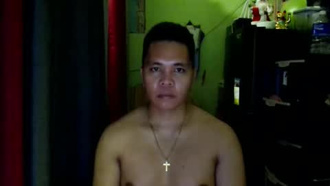 Snapshot of urpinoyjeff06 chatting on December 2025 03:29:02 PM PRINCE JEFF online show from December 2025 03:29:02 PM
