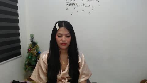 hi im kim online show from December 2024 04:03:02 AM
