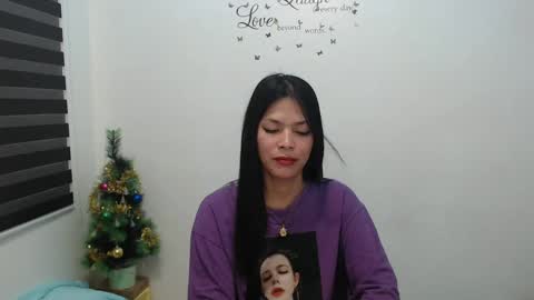hi im kim online show from December 2024 01:10:02 AM