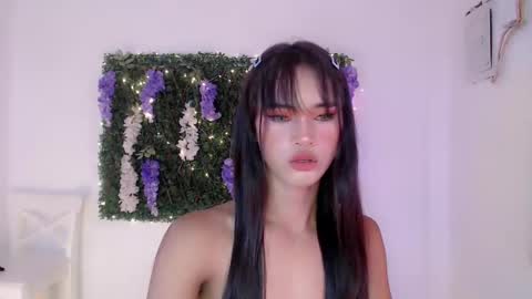 ursandra_xx online show from February 2025 05:31:01 PM