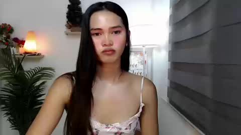 ursandra_xx online show from October 2025 05:08:02 AM