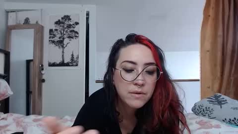 Ursinae online show from April 2026 09:13:01 PM