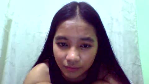Snapshot of urskinnygirl4u18 chatting on March 2025 03:55:02 AM Urskinnygirl4u18 - ROSE ROOM online show from March 2025 03:55:02 AM