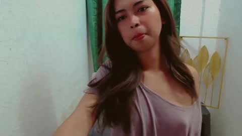 Snapshot of urslutty_jasmine chatting on April 2026 06:53:02 AM jasmine online show from April 2026 06:53:02 AM