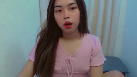Snapshot of urslutty_jasmine chatting on May 2026 04:50:01 AM jasmine online show from May 2026 04:50:01 AM