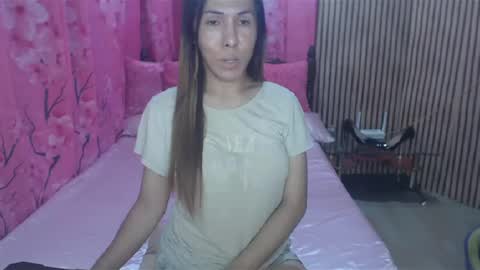 iVANNA online show from June 2026 11:27:01 AM