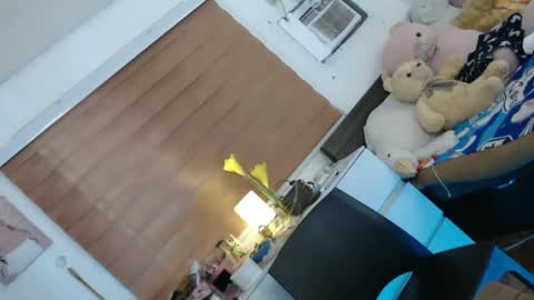 KIM online show from February 2025 11:43:02 AM