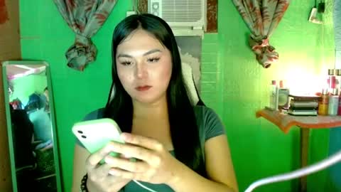 YOURGIRLCAMILLA online show from April 2026 05:51:01 PM