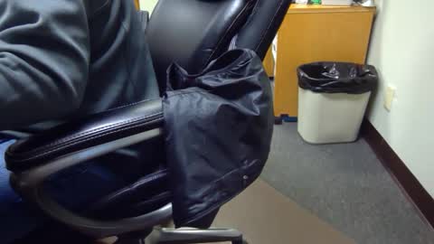 Snapshot of useemie chatting on December 2024 07:21:02 PM useemie online show from December 2024 07:21:02 PM