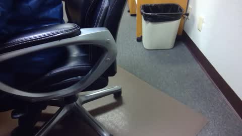 Snapshot of useemie chatting on January 2025 08:22:01 PM useemie online show from January 2025 08:22:01 PM