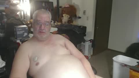 Snapshot of usgoober chatting on February 2026 12:10:01 PM Eric online show from February 2026 12:10:01 PM