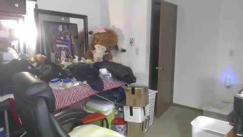 Snapshot of usgoober chatting on February 2026 02:44:01 AM Eric online show from February 2026 02:44:01 AM