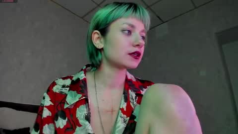 Snapshot of uwu_emmy chatting on June 2026 09:09:01 PM uwu_emmy online show from June 2026 09:09:01 PM