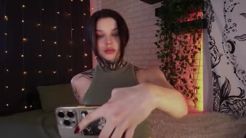 Eva online show from December 2024 08:52:01 AM