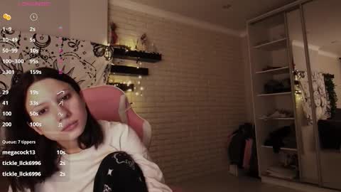 Eva online show from January 2025 07:07:02 PM