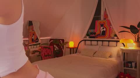 Snapshot of uwunikaa chatting on February 2025 06:37:01 PM Anika On vacation online show from February 2025 06:37:01 PM