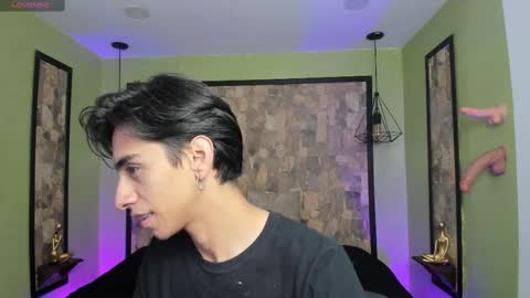 UYUKIE online show from September 2025 12:06:01 PM