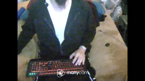 Snapshot of v1rg1nhunter chatting on May 2026 02:42:02 AM v1rg1nhunter online show from May 2026 02:42:02 AM