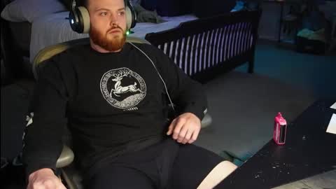 v_for_veng online show from December 2025 03:34:01 AM