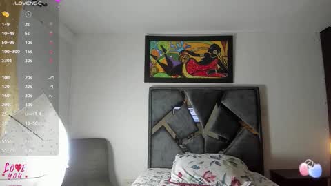 Vahiolet smith online show from October 2025 03:29:02 AM