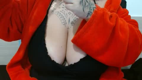 Vah Oliver online show from October 2025 11:22:01 AM