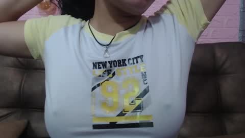 Vainilla online show from February 2025 01:51:01 AM