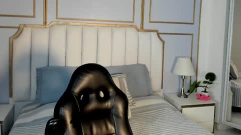 Vaioleth online show from June 2026 12:41:02 PM