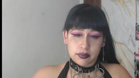 Snapshot of valen_ross7 chatting on June 2026 08:50:01 AM valen_ross7 online show from June 2026 08:50:01 AM