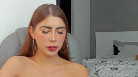 Snapshot of valenjonex chatting on March 2025 07:36:01 PM Angela online show from March 2025 07:36:01 PM