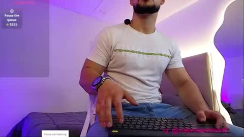 Snapshot of valenssio_moretti chatting on August 2026 01:30:02 AM valenssio_moretti online show from August 2026 01:30:02 AM