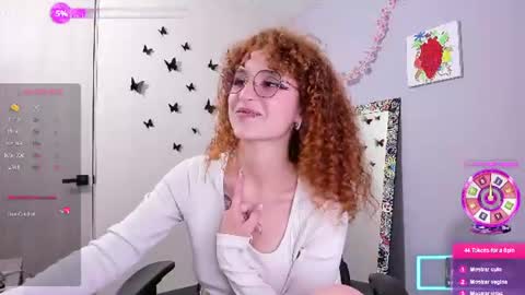 Snapshot of valent_27 chatting on July 2026 02:13:02 AM Valentina online show from July 2026 02:13:02 AM