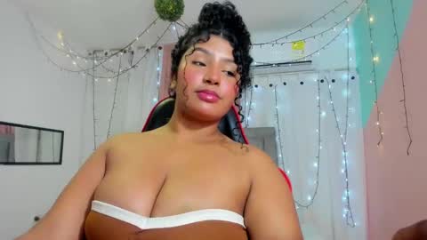 Valentina online show from February 2025 09:36:02 AM