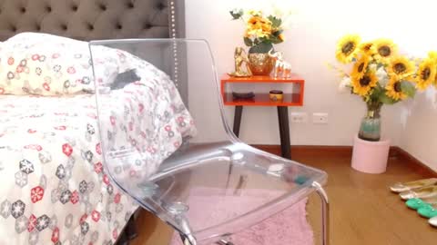 Valen Ferrer online show from December 2024 09:32:02 PM