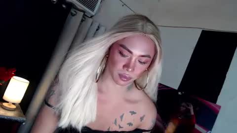 Amanda online show from January 2025 11:21:02 AM