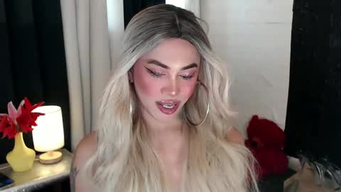 Amanda online show from February 2025 02:52:01 AM