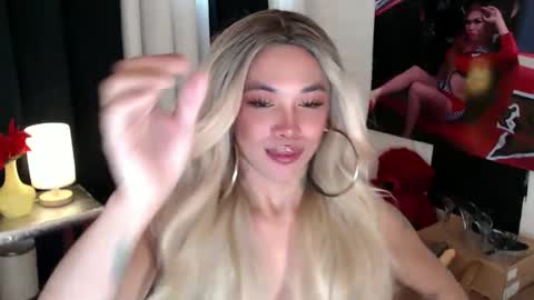 Amanda online show from March 2025 07:53:01 AM