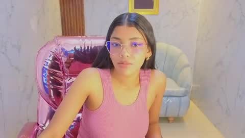 Snapshot of valentina_gomez_s chatting on May 2026 12:34:02 PM Valentina online show from May 2026 12:34:02 PM