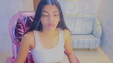Snapshot of valentina_gomez_s chatting on May 2026 12:35:01 PM Valentina online show from May 2026 12:35:01 PM