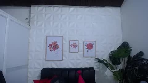 Valentina  online show from March 2025 04:46:01 PM