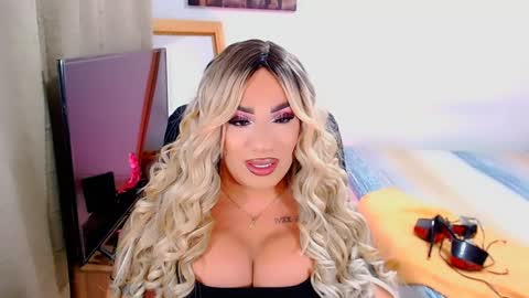 Snapshot of valentinaxqueen chatting on December 2024 12:31:02 AM    online show from December 2024 12:31:02 AM