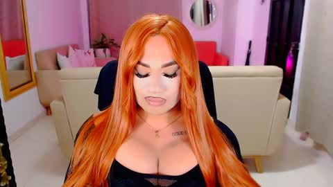 Snapshot of valentinaxqueen chatting on January 2025 12:17:01 AM    online show from January 2025 12:17:01 AM