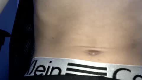 Snapshot of valentinaysamuel chatting on February 2026 09:40:02 PM Samuel online show from February 2026 09:40:02 PM